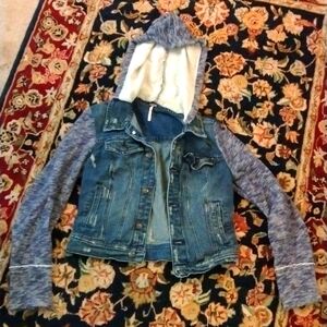 FREE PEOPLE- Jeans & Sweatshirt Jacket Size S